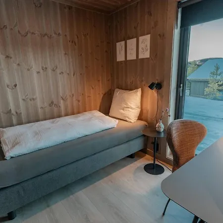 Tiur, Stylish New With Hot Tub Casa vacanze *
