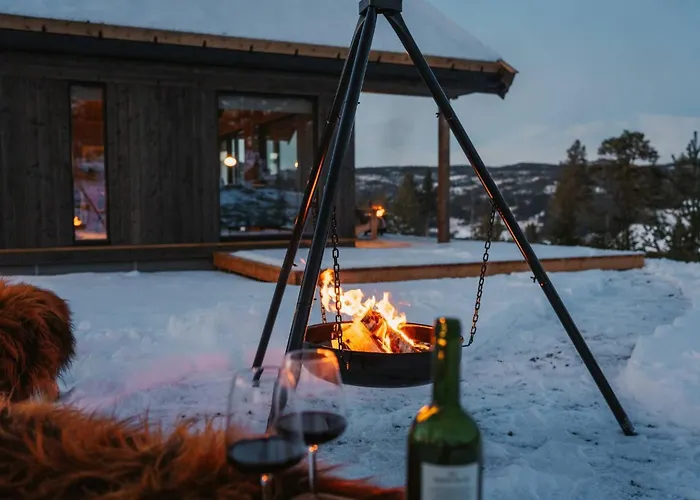Tiur, Stylish New With Hot Tub * Nesbyen